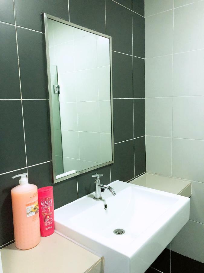 Heart Of Petaling Jaya Near Lrt Line 5 Appartement Buitenkant foto